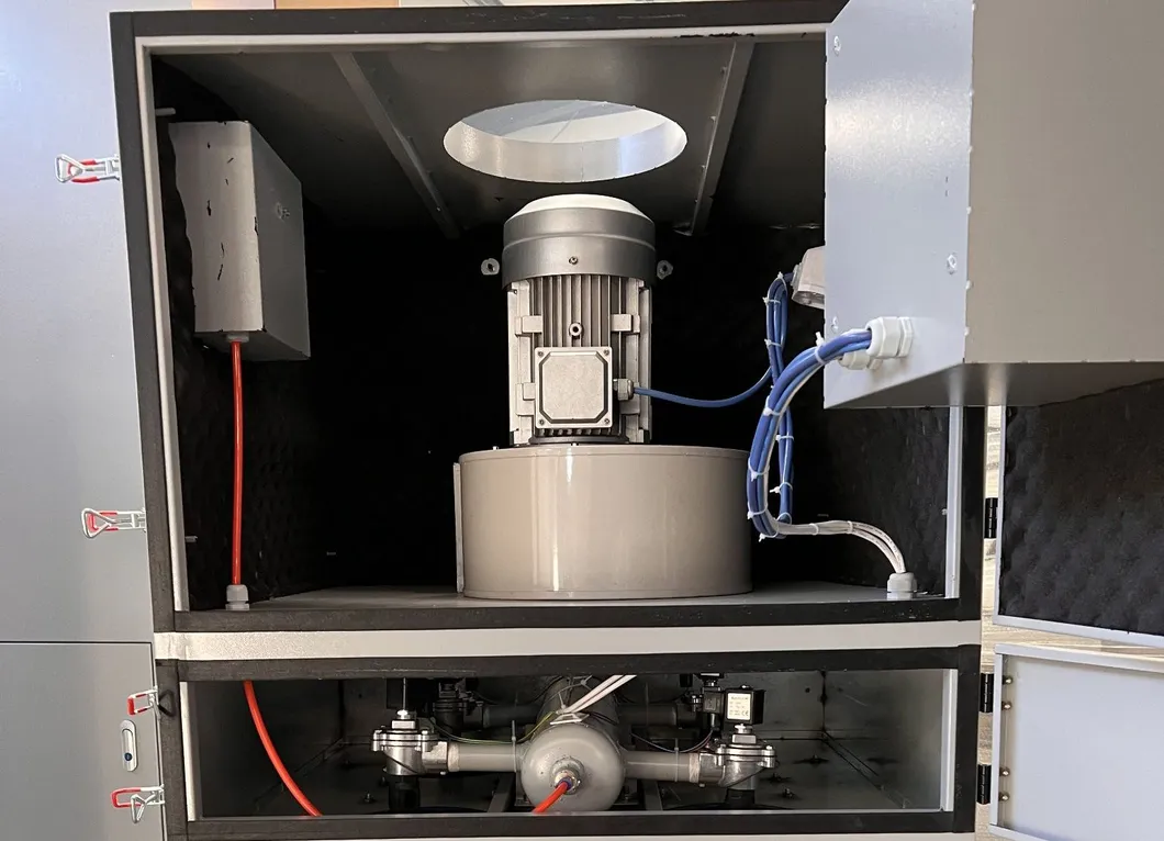 Dry Suction Vertical Cartridge Dust Collector Welding, Cutting, Grinding